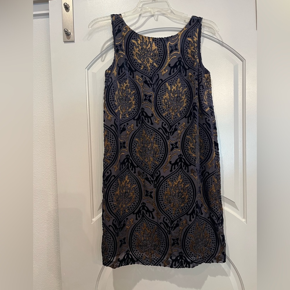 Ann Taylor Loft Outlet Navy Blue and gold velvet burnout shift tank dress. NEW!